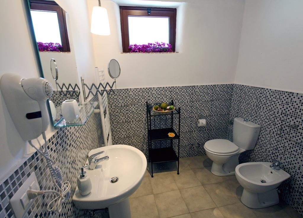 Casa Vacanze Borgo Borghese Sant'Alessio Siculo Ruang foto