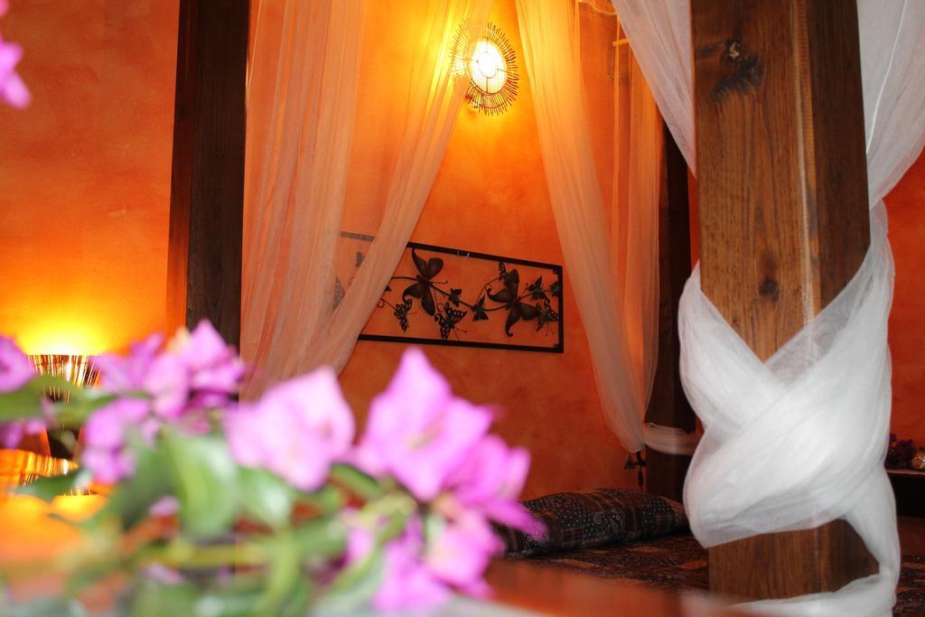 Casa Vacanze Borgo Borghese Sant'Alessio Siculo Ruang foto