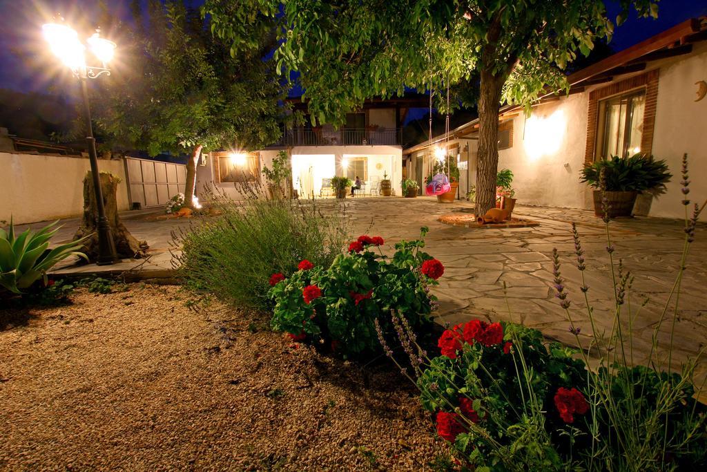 Casa Vacanze Borgo Borghese Sant'Alessio Siculo Bagian luar foto