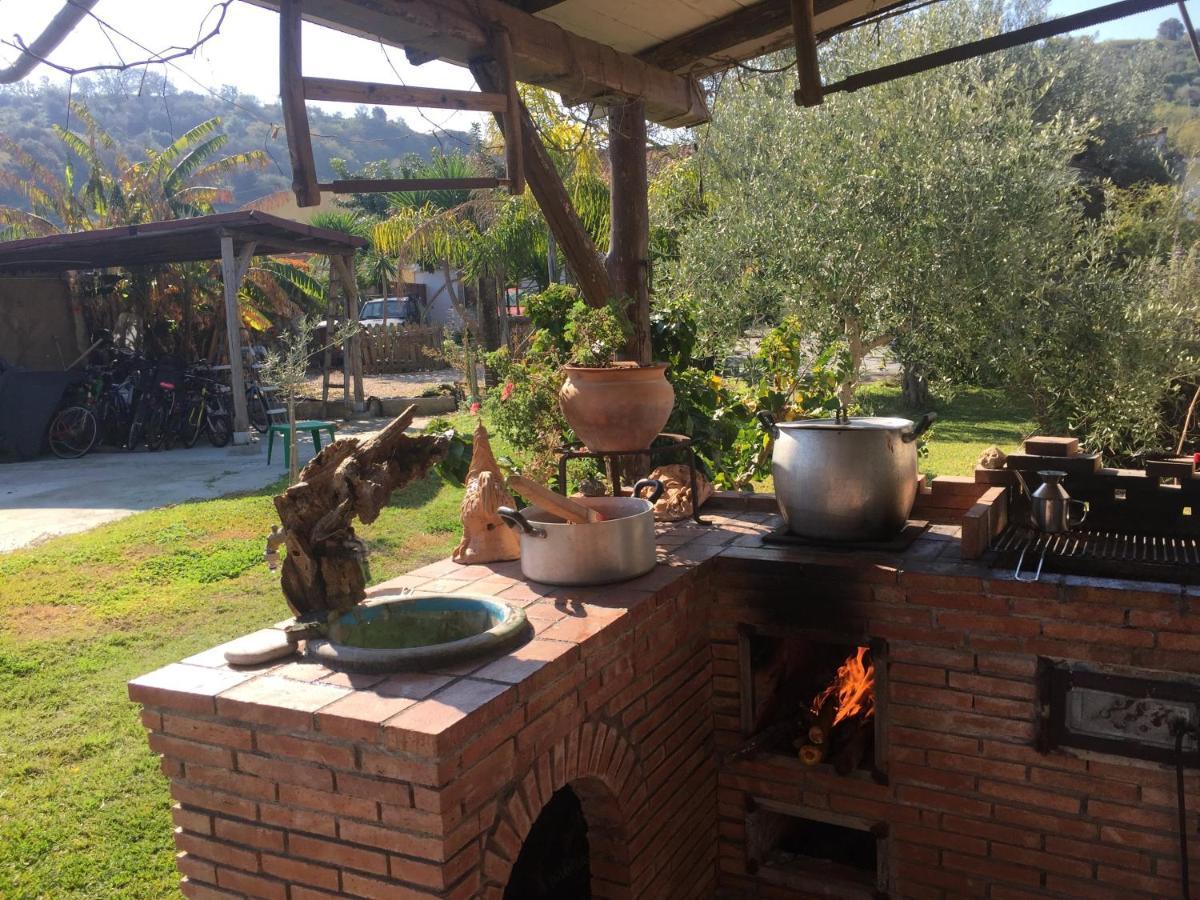 Casa Vacanze Borgo Borghese Sant'Alessio Siculo Bagian luar foto